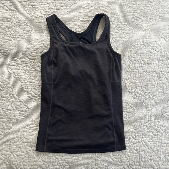 Prana athletic grey tank size medium - Picture 1 of 3